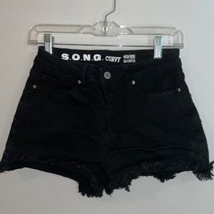 S.O.N.G. Curvy high-rise black shorts size:7/28